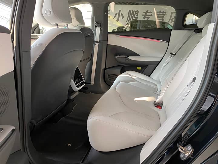 Фото 5 - XPeng G7