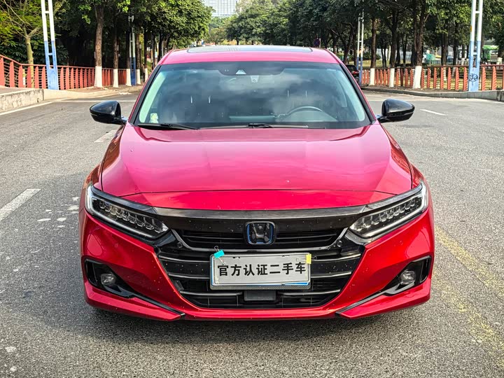 Фото 2 - Honda Accord