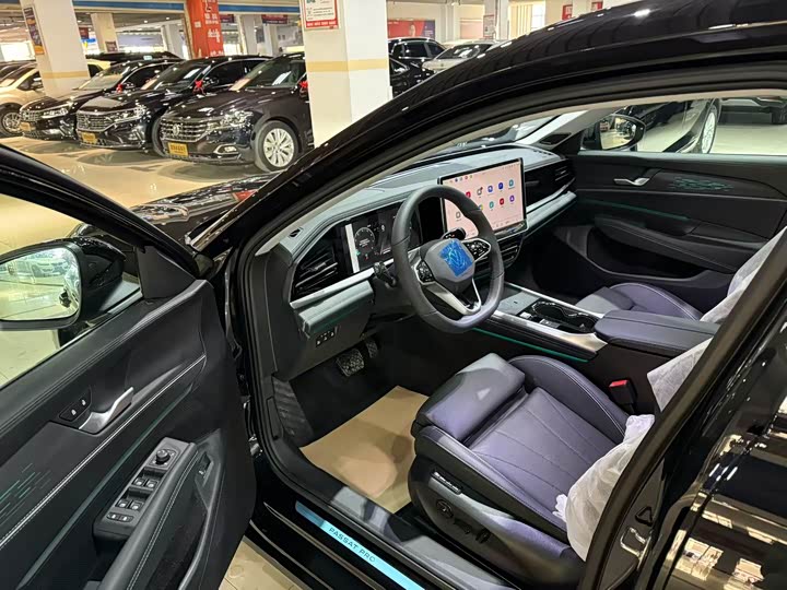 Фото 4 - Volkswagen Passat