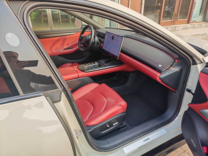 Фото 4 - Xiaomi SU7