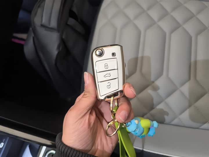 Фото 9 - Volkswagen Tayron