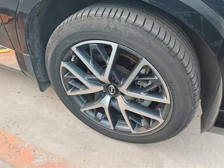 Фото 6 - GAC Trumpchi GS8