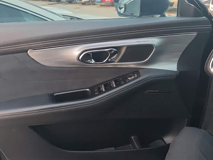 Фото 7 - GAC Trumpchi GS8