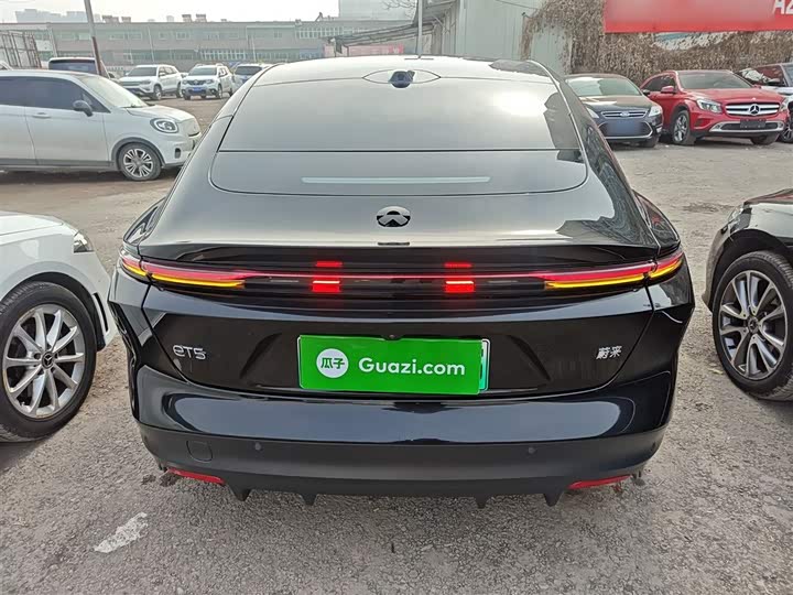 Фото 6 - Nio ET5