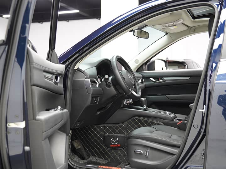 Фото 9 - Mazda CX-5