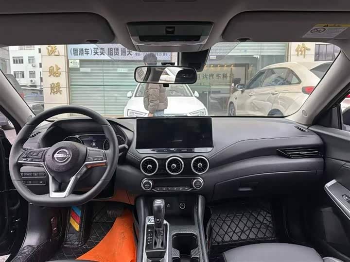 Фото 4 - Nissan Sylphy