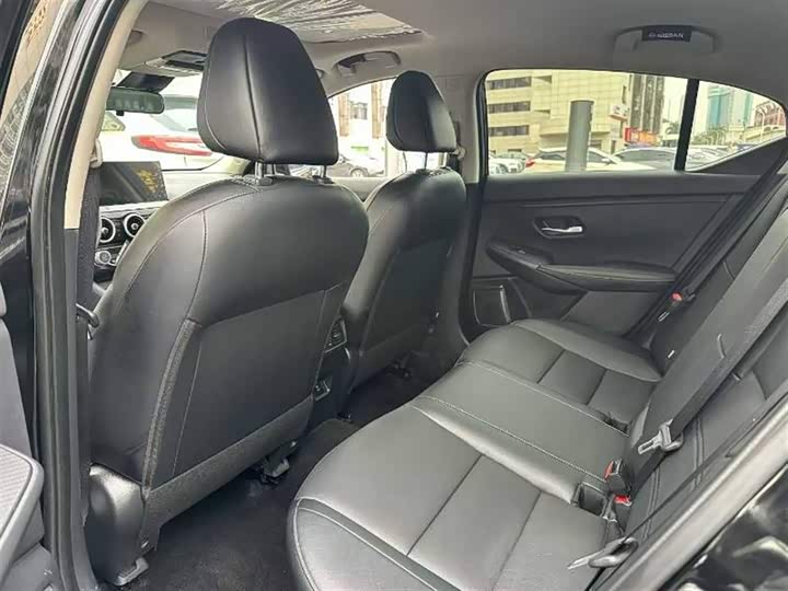 Фото 5 - Nissan Sylphy