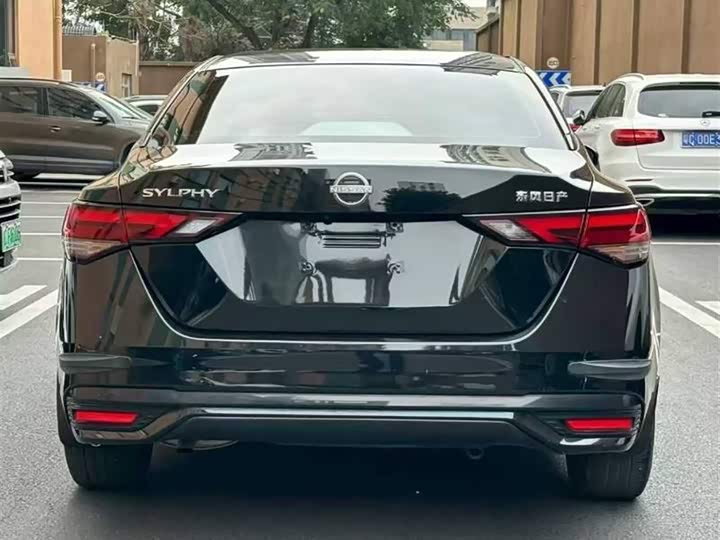Фото 8 - Nissan Sylphy