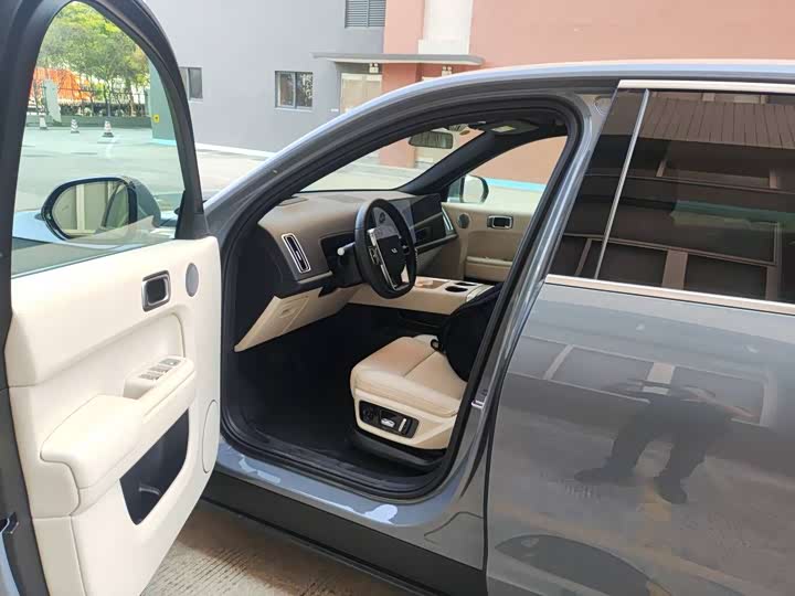 Фото 3 - LiXiang L7