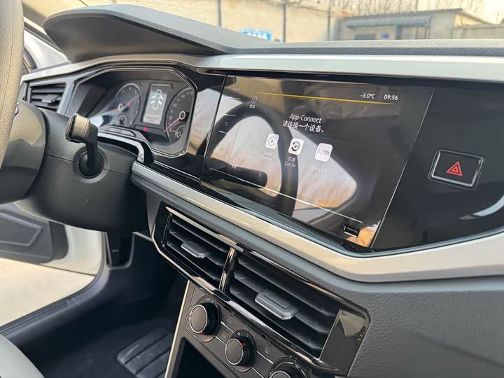 Фото 6 - Volkswagen Polo