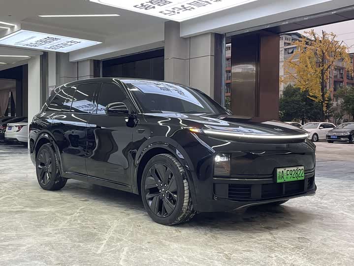 Фото 3 - LiXiang L8