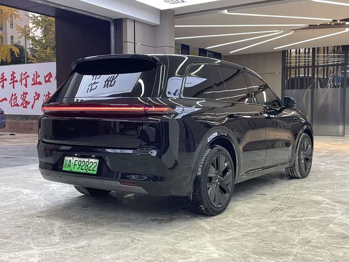 Фото 6 - LiXiang L8