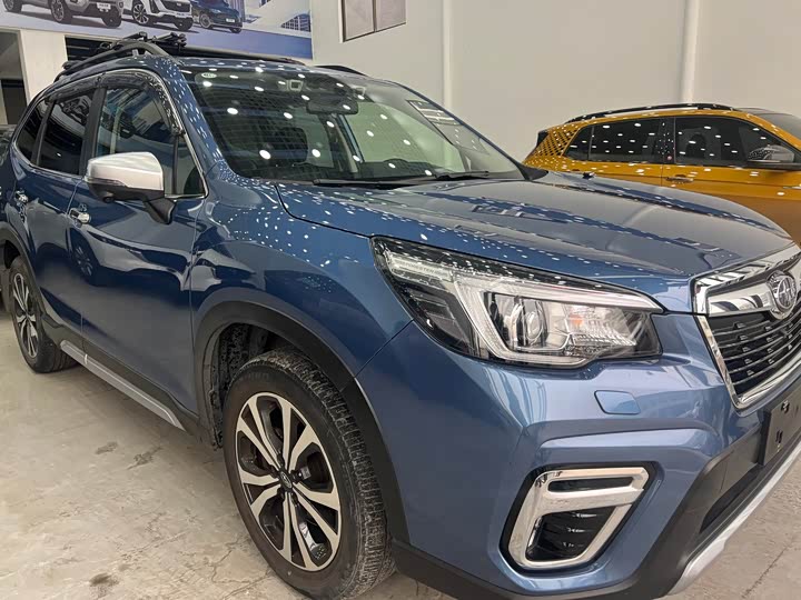 Фото 3 - Subaru Forester