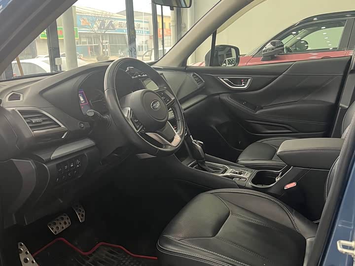 Фото 6 - Subaru Forester