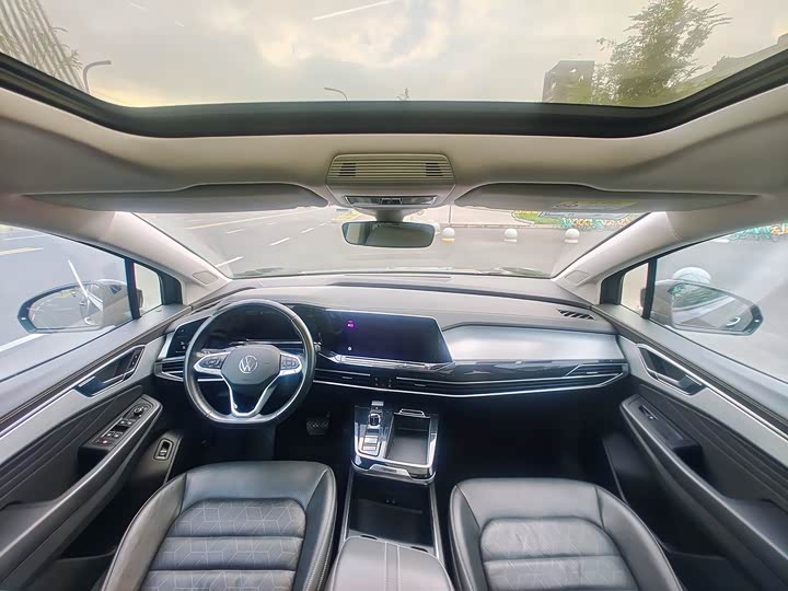 Фото 4 - Volkswagen Talagon