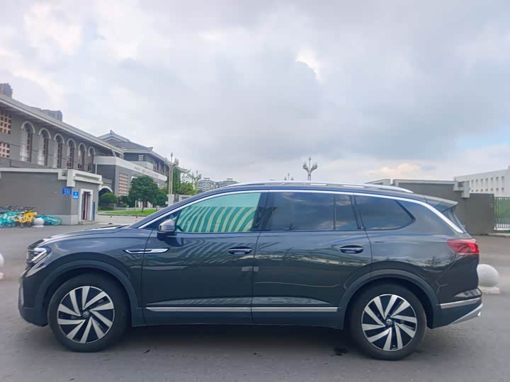 Фото 7 - Volkswagen Talagon