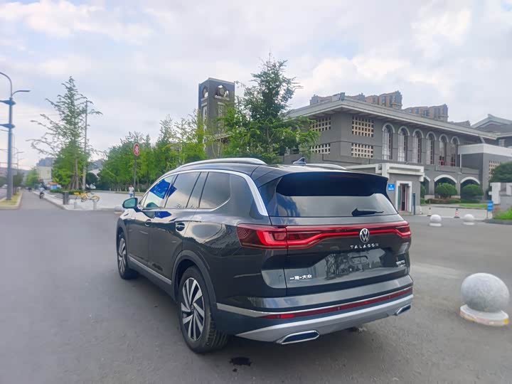 Фото 9 - Volkswagen Talagon