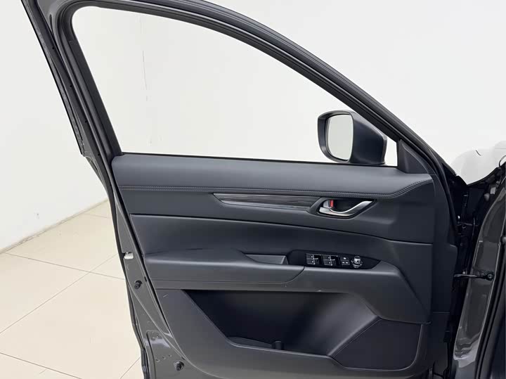 Фото 7 - Mazda CX-5