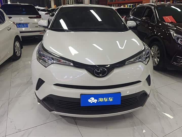 Фото 2 - Toyota Izoa