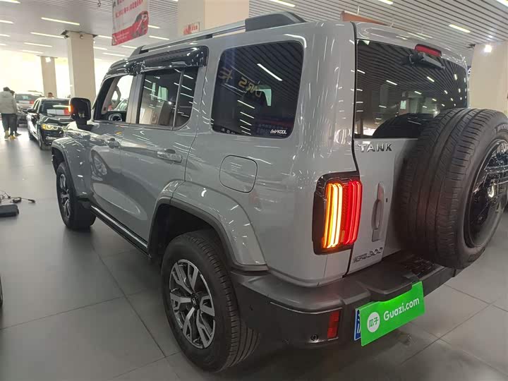 Фото 5 - Tank 300