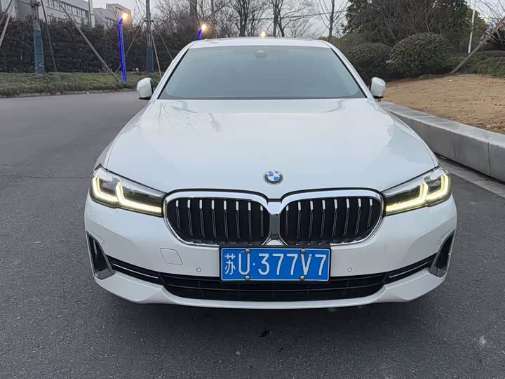 Фото 2 - BMW 5 Series