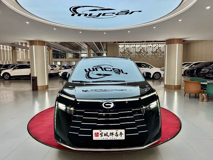Фото 2 - GAC Trumpchi E8