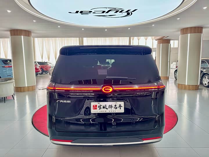 Фото 6 - GAC Trumpchi E8