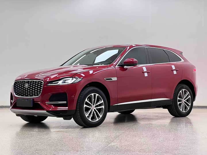 Фото 1 - Jaguar F-Pace