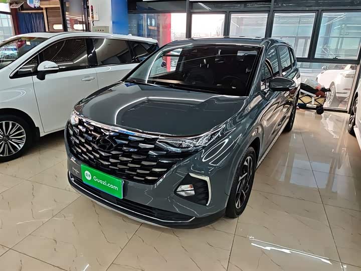Фото 2 - Hyundai Custo