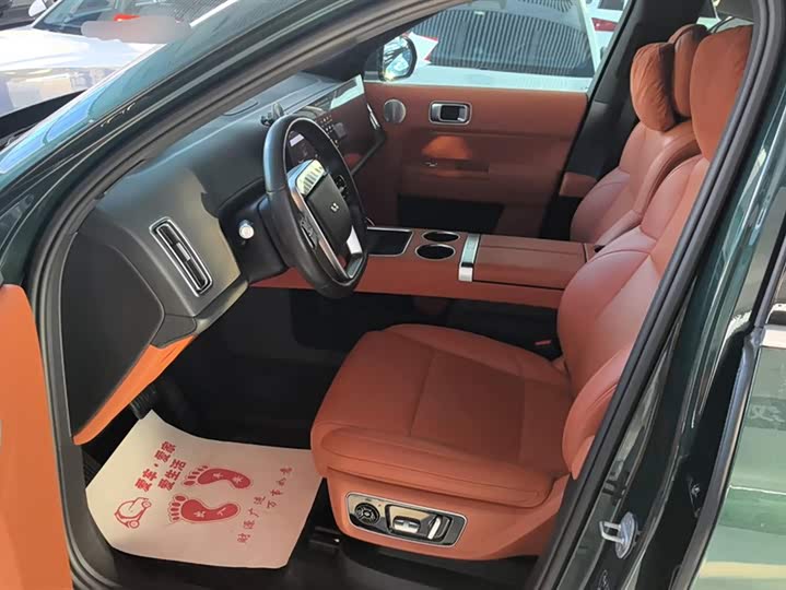 Фото 9 - LiXiang L9