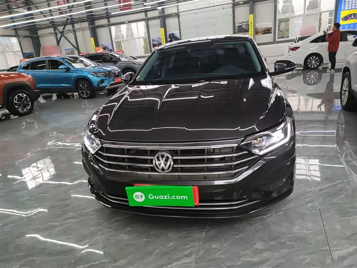 Фото 3 - Volkswagen Sagitar L