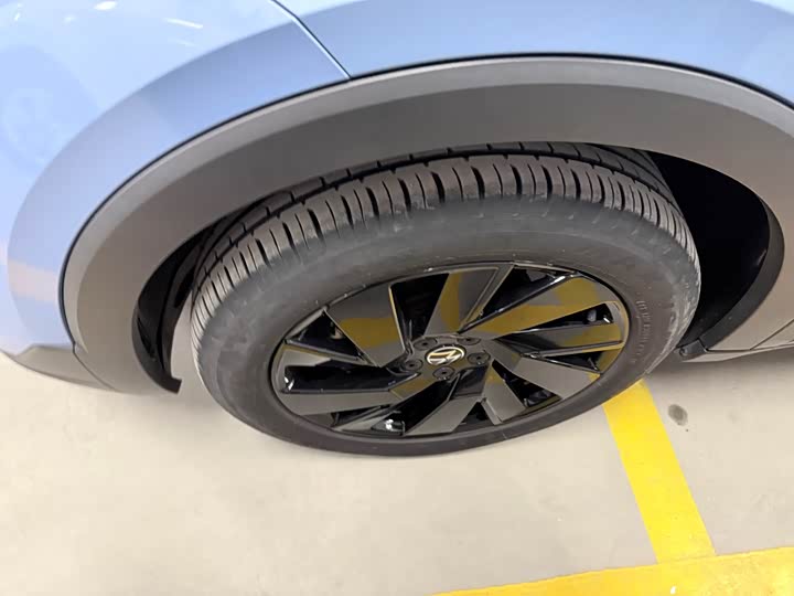 Фото 5 - Volkswagen Tharu