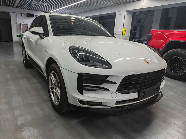 Фото 3 - Porsche Macan
