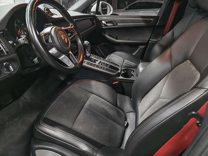 Фото 6 - Porsche Macan