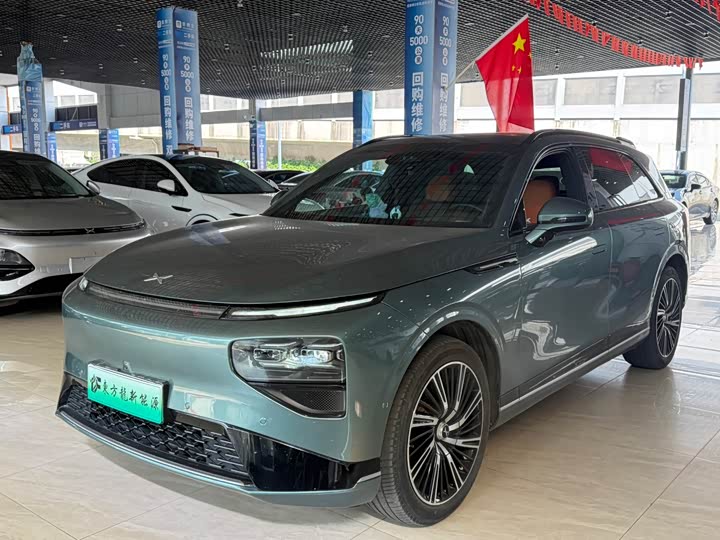 Фото 3 - XPeng G9