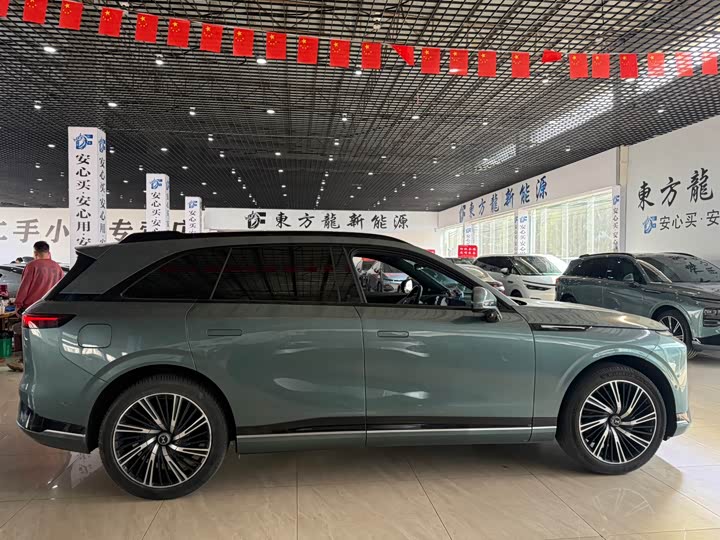 Фото 6 - XPeng G9