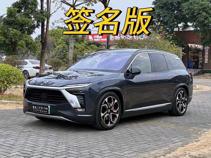 Фото 1 - Nio ES8