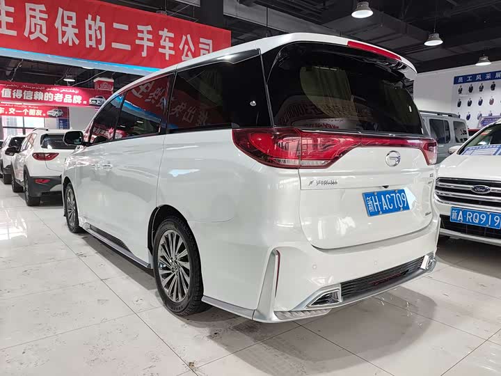 Фото 7 - GAC Trumpchi M8