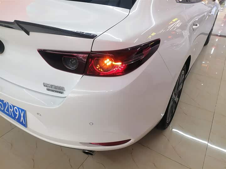 Фото 8 - Mazda 3 (Axela)