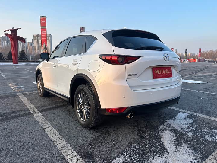 Фото 8 - Mazda CX-5