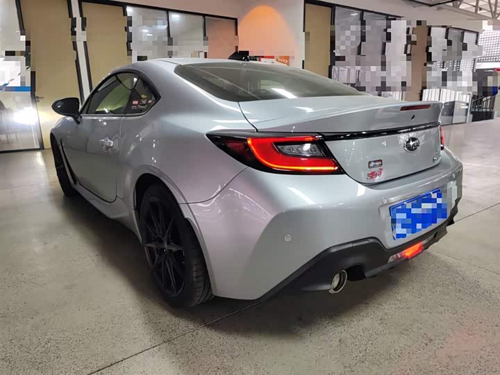 Фото 5 - Subaru BRZ