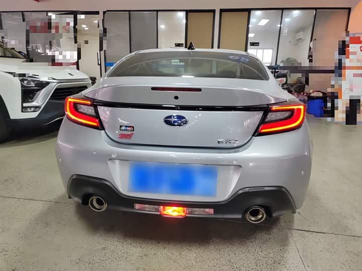 Фото 6 - Subaru BRZ