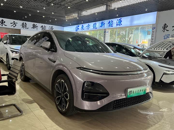 Фото 3 - XPeng G6