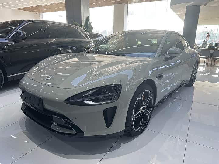 Фото 1 - Xiaomi SU7