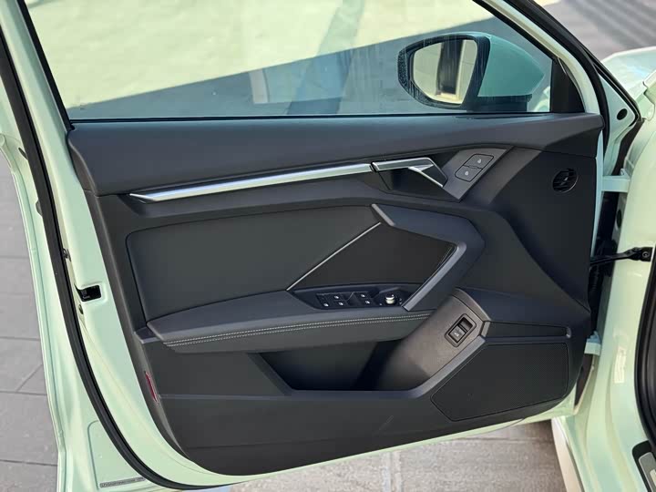 Фото 9 - Audi A3