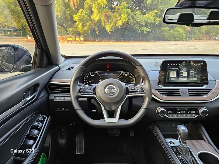 Фото 9 - Nissan Teana