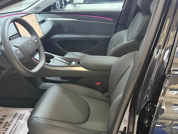 Фото 2 - XPeng Mona M03