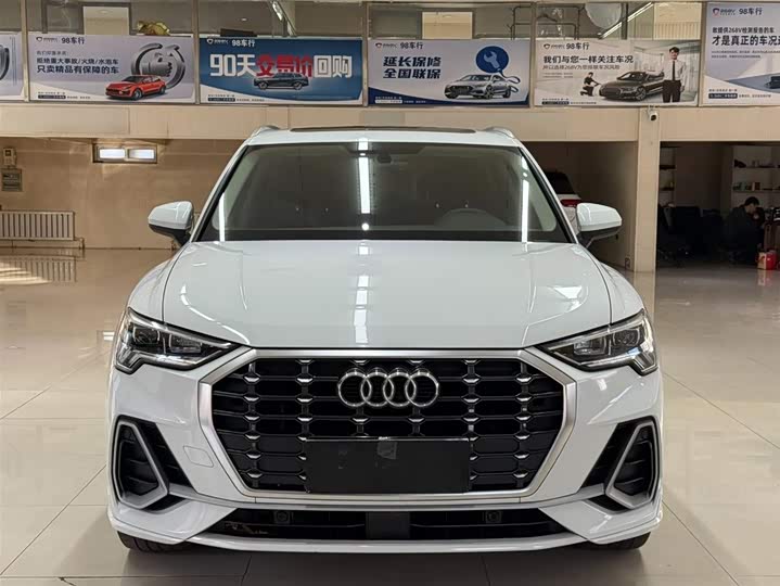 Фото 2 - Audi Q3