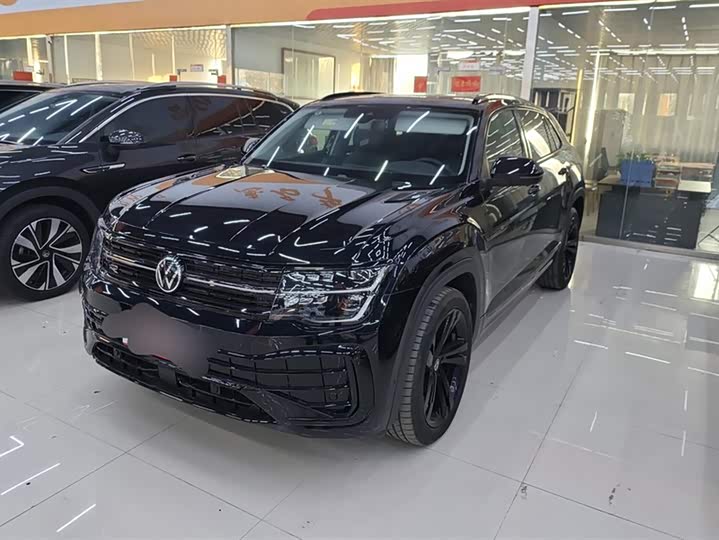 Фото 1 - Volkswagen Teramont X