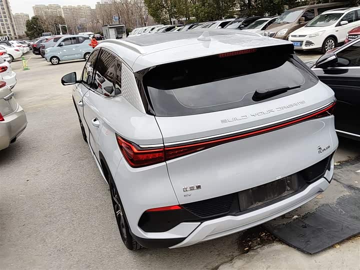 Фото 5 - BYD Yuan Plus